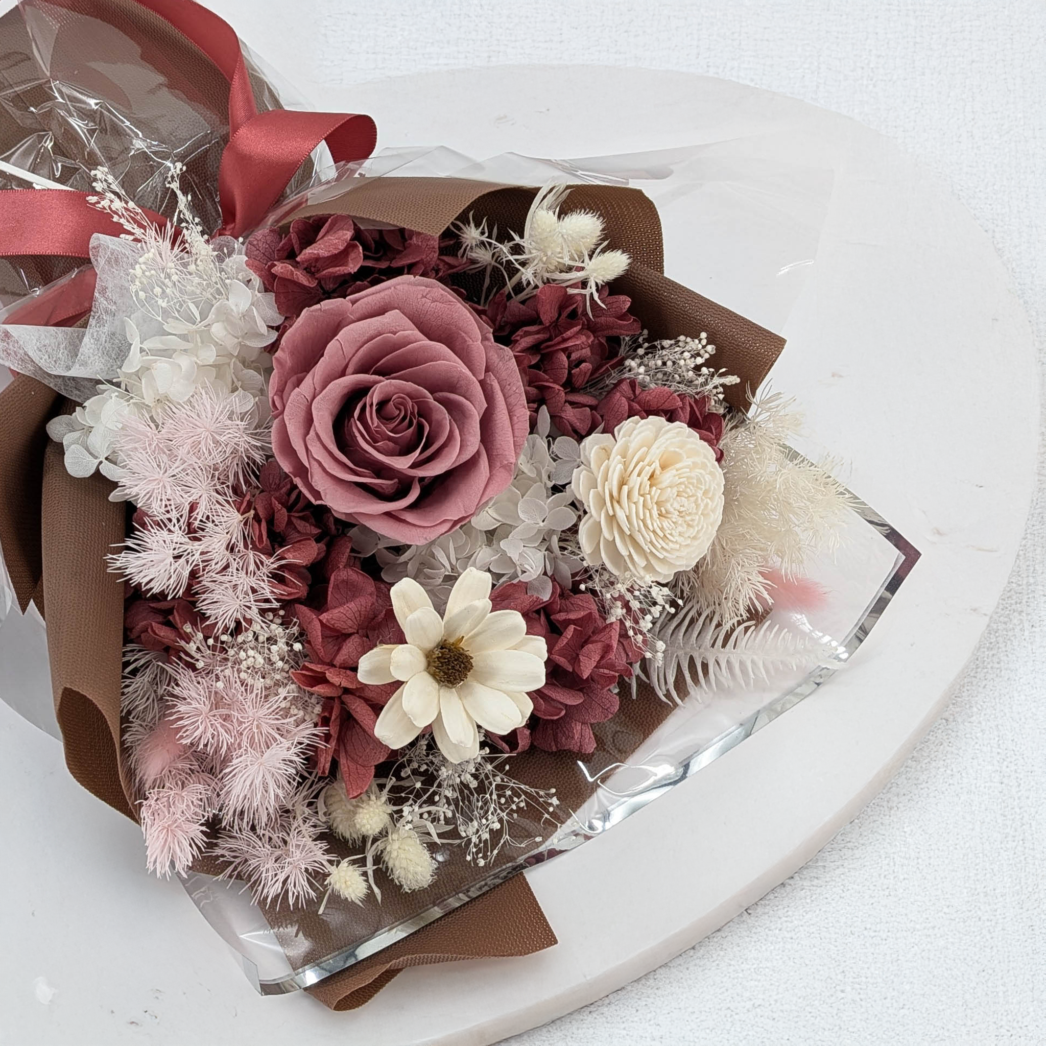 Prémiová kytice v krabičce – EVERGIVE – A Lasting Gesture – Soft Blush