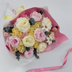 Prémiová kytice v krabičce – EVERGIVE – A Lasting Gesture – Pearl Royal