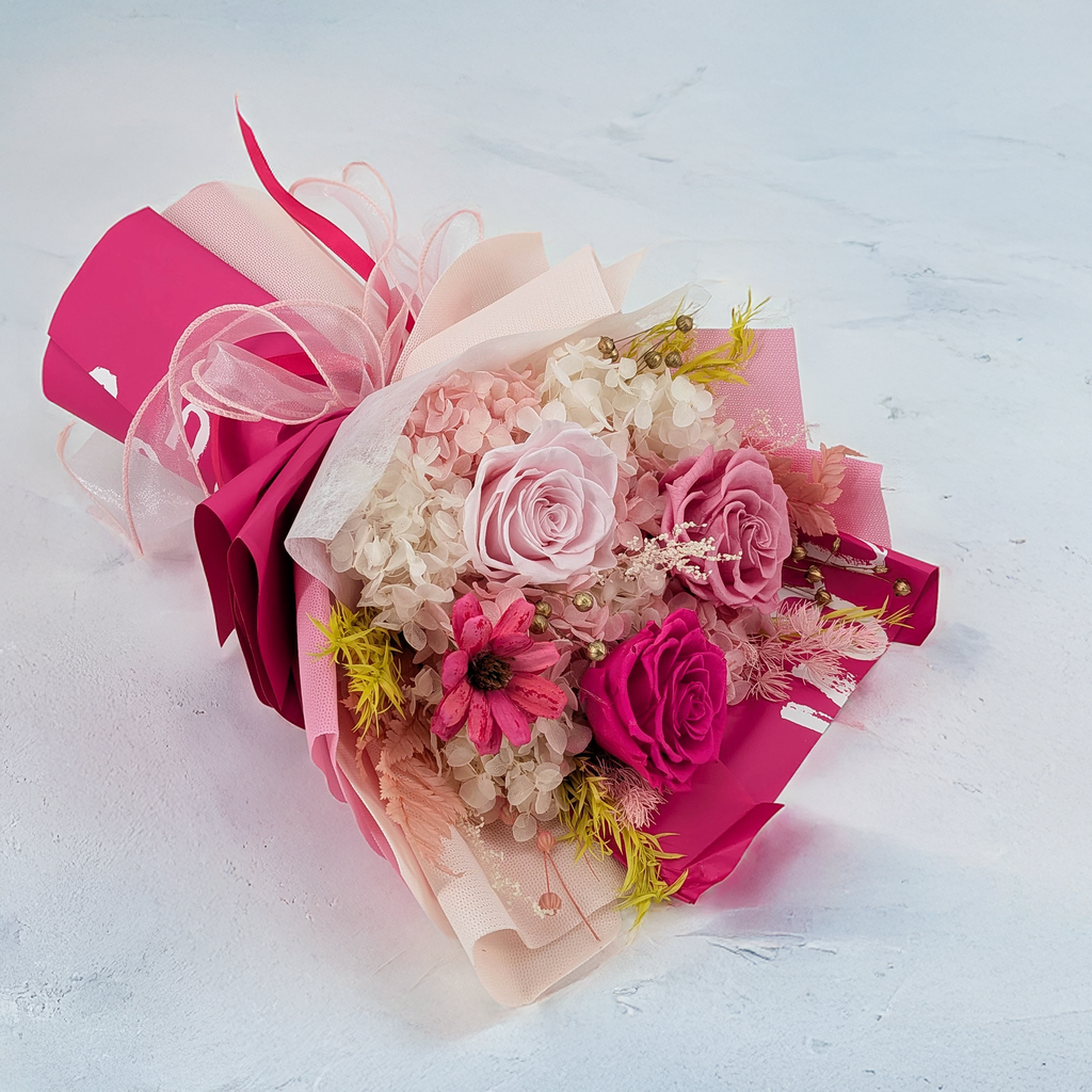 Prémiová kytice v krabici - EVERGIVE – A Lasting Gesture – Candy Charm
