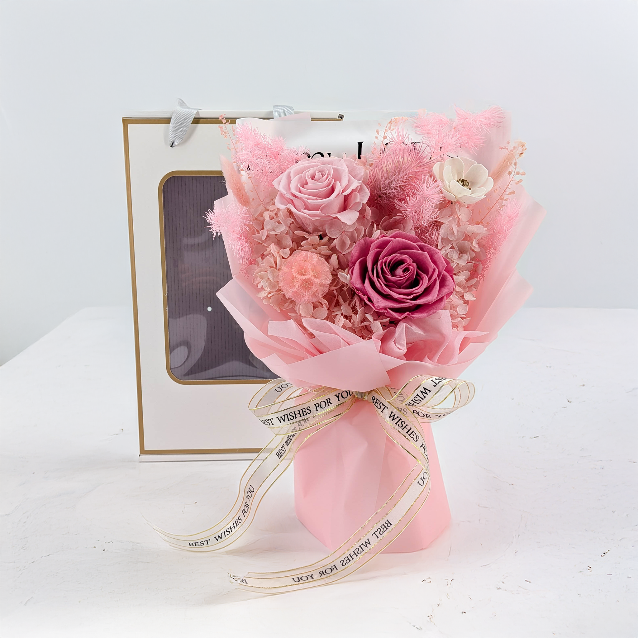 Prémiová kytice v krabici - EVERGIVE – A Lasting Gesture – Rose Grace