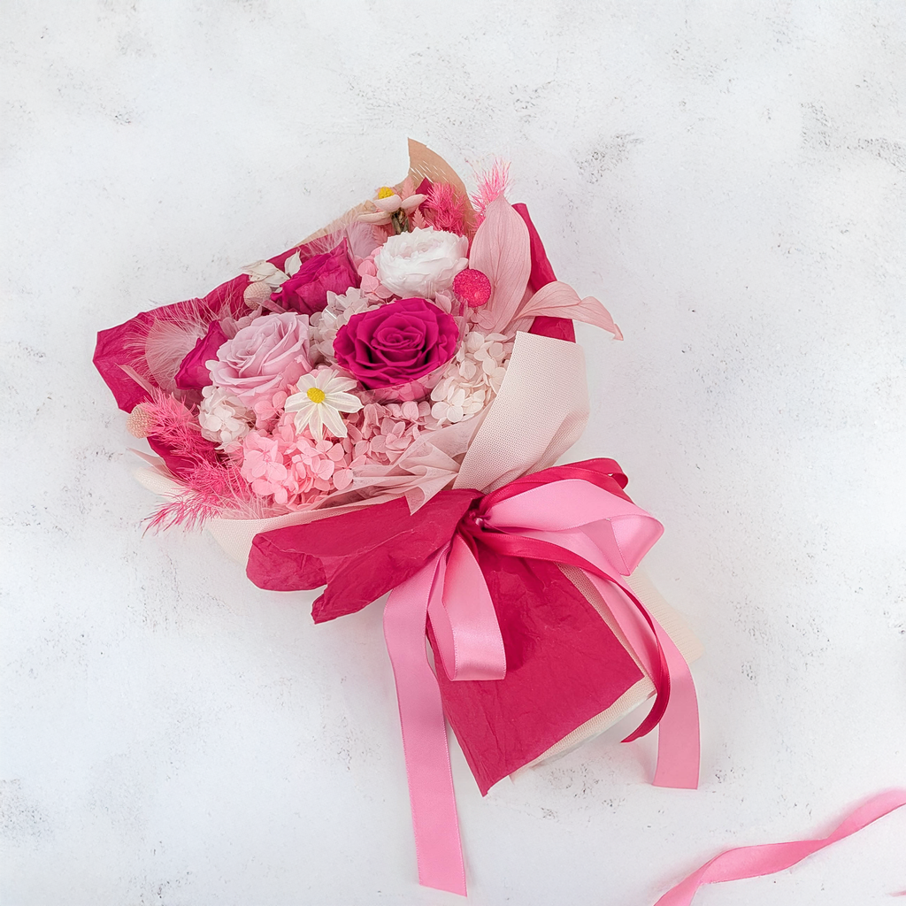 Prémiová kytice v krabici - EVERGIVE – A Lasting Gesture – Pink Desire