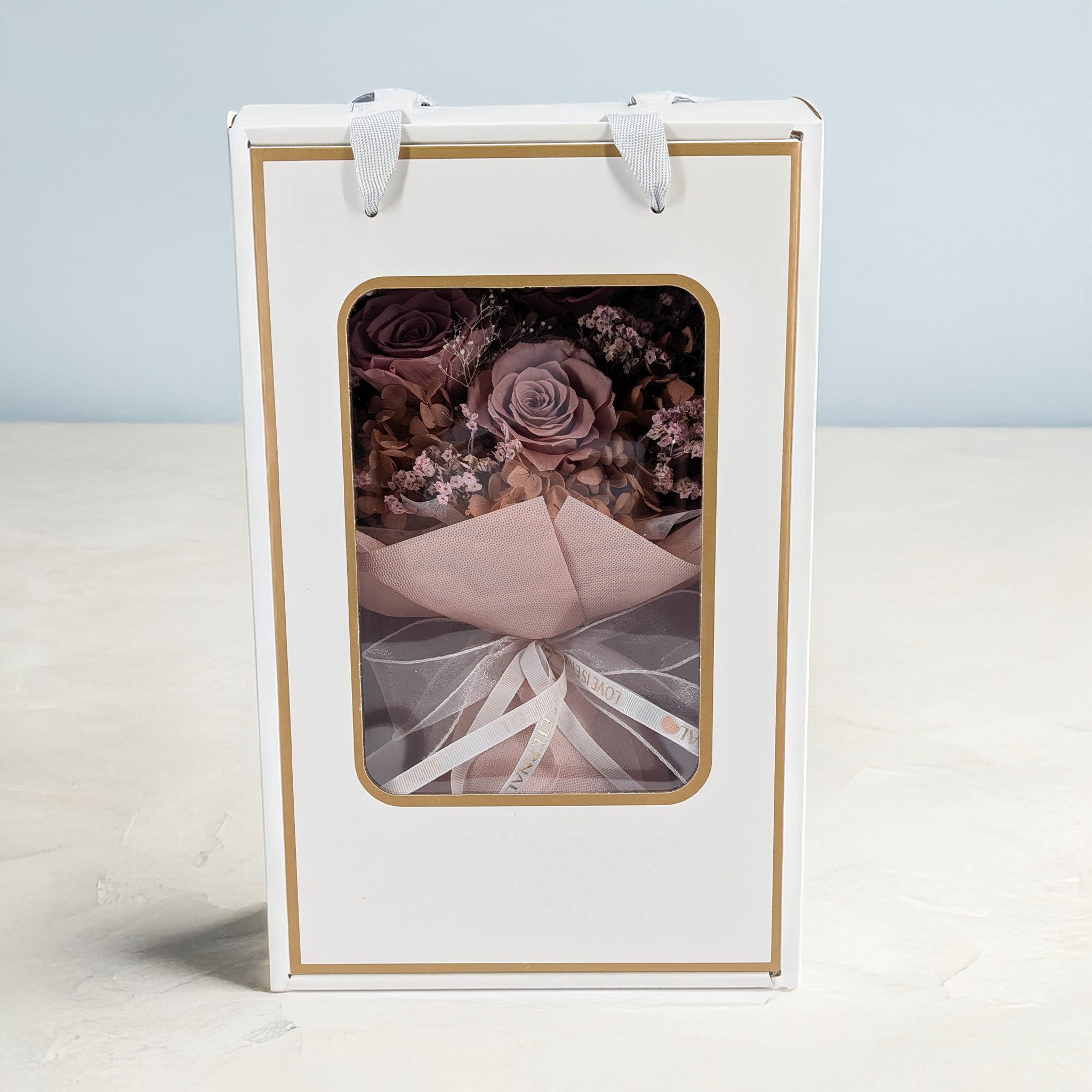 Prémiová kytice v krabičce - EVERGIVE – A Lasting Gesture – Powder Charm