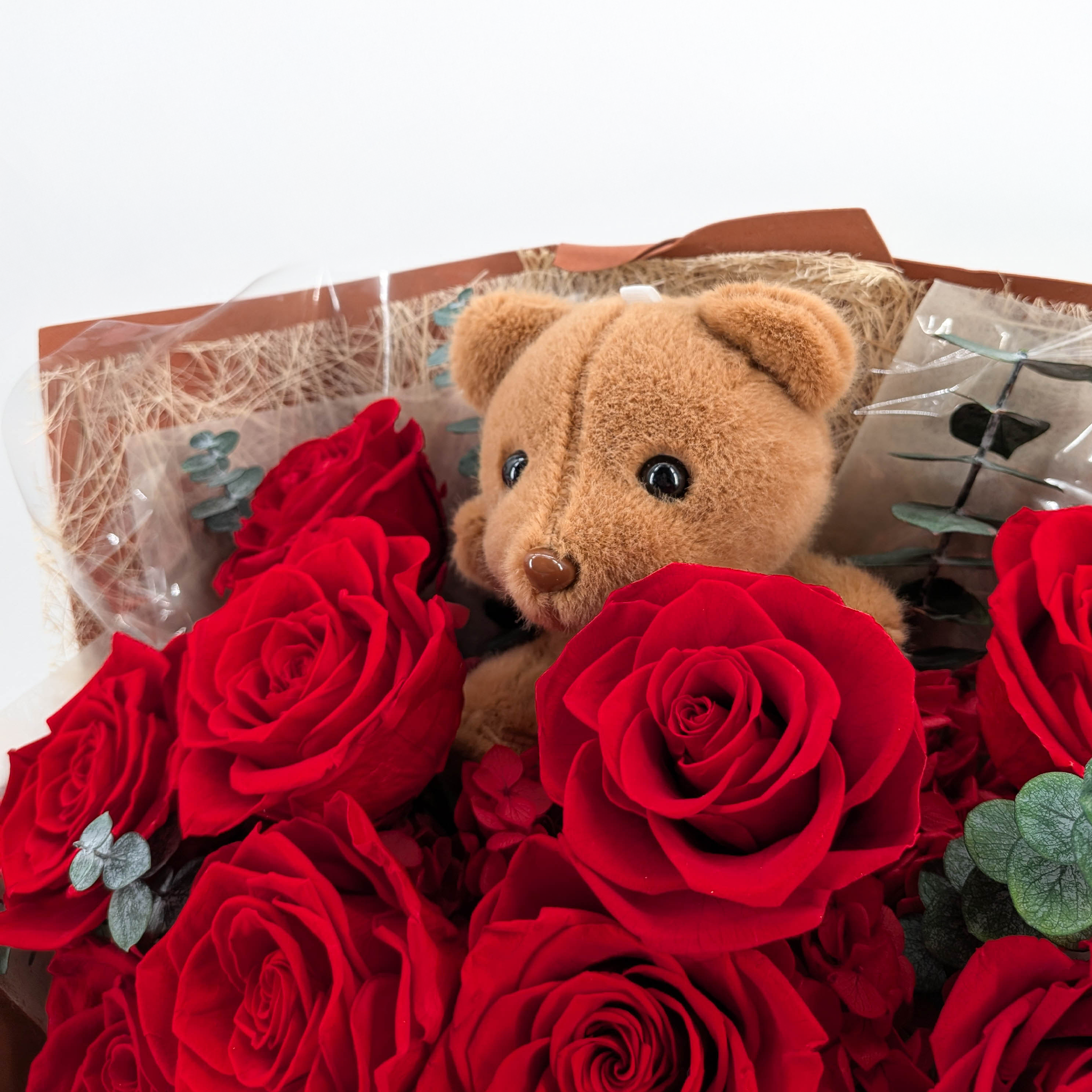 Prémiová kytice v krabičce – EVERGIVE – A Lasting Gesture – Ruby Adore