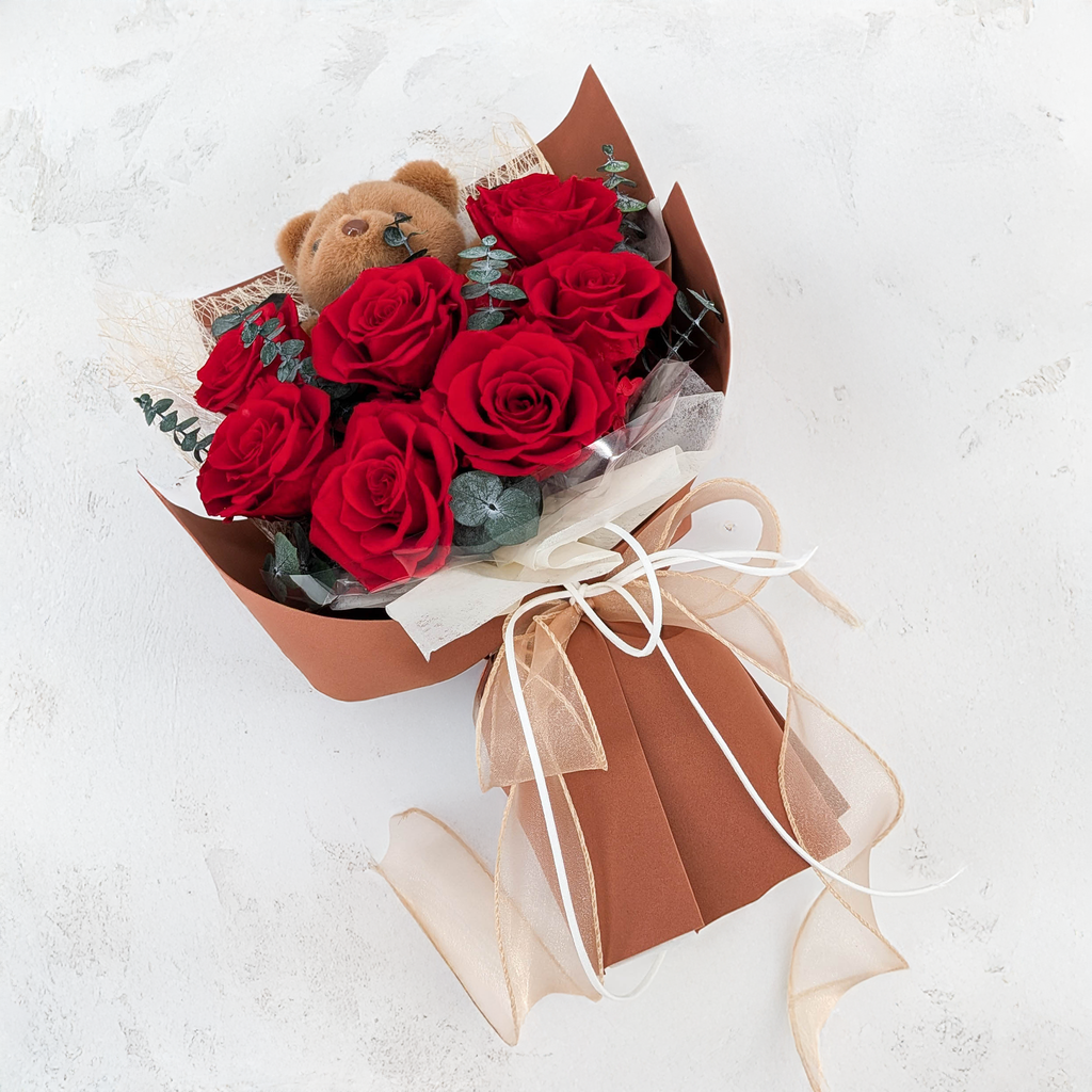 Prémiová kytice v krabičce - EVERGIVE – A Lasting Gesture – Ruby Tenderness